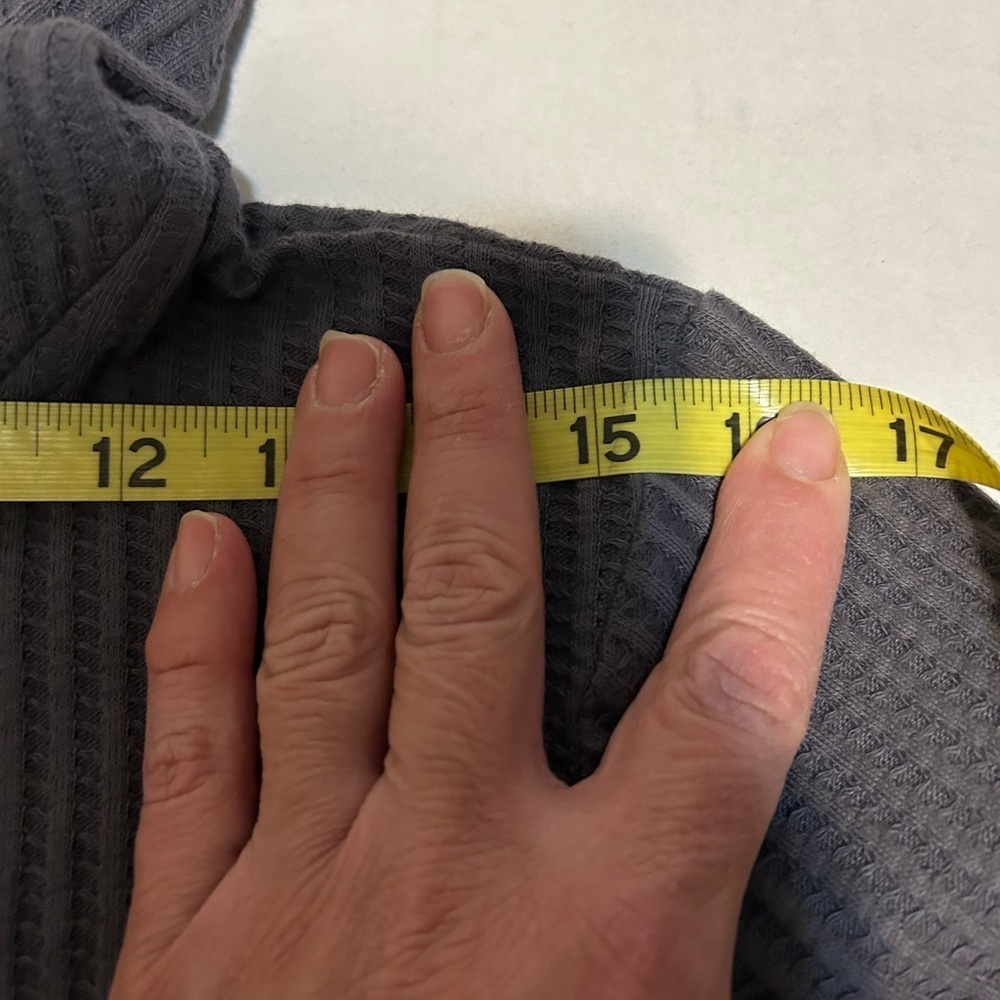 Allen Allen Charcoal Knit Sweater - Picture 8 of 8